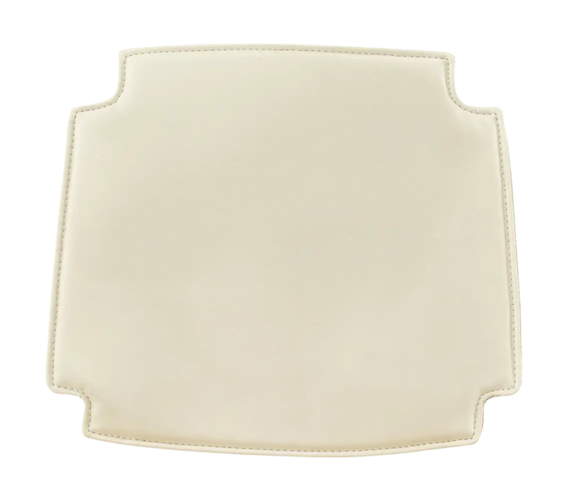 Wegner Wishbone Stoel Seatdot / Kussentje Offwhite