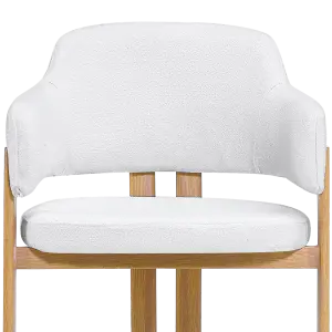 Japandi Eetkamerstoel Isamu | Wit Boucle | Eiken Onderstel