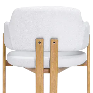 Japandi Eetkamerstoel Isamu | Wit Boucle | Eiken Onderstel